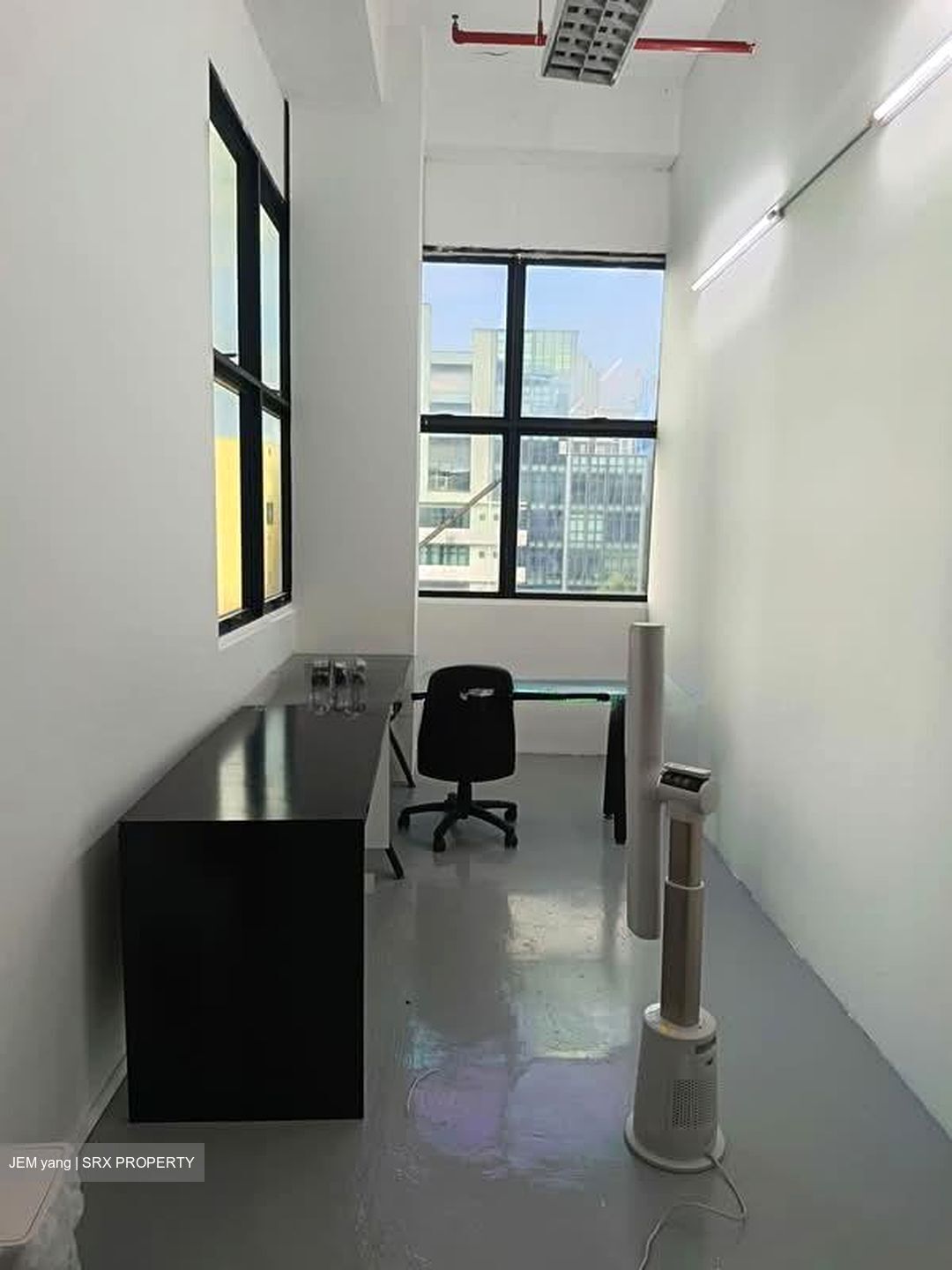 Toh Guan Centre (D22), Factory #570948801